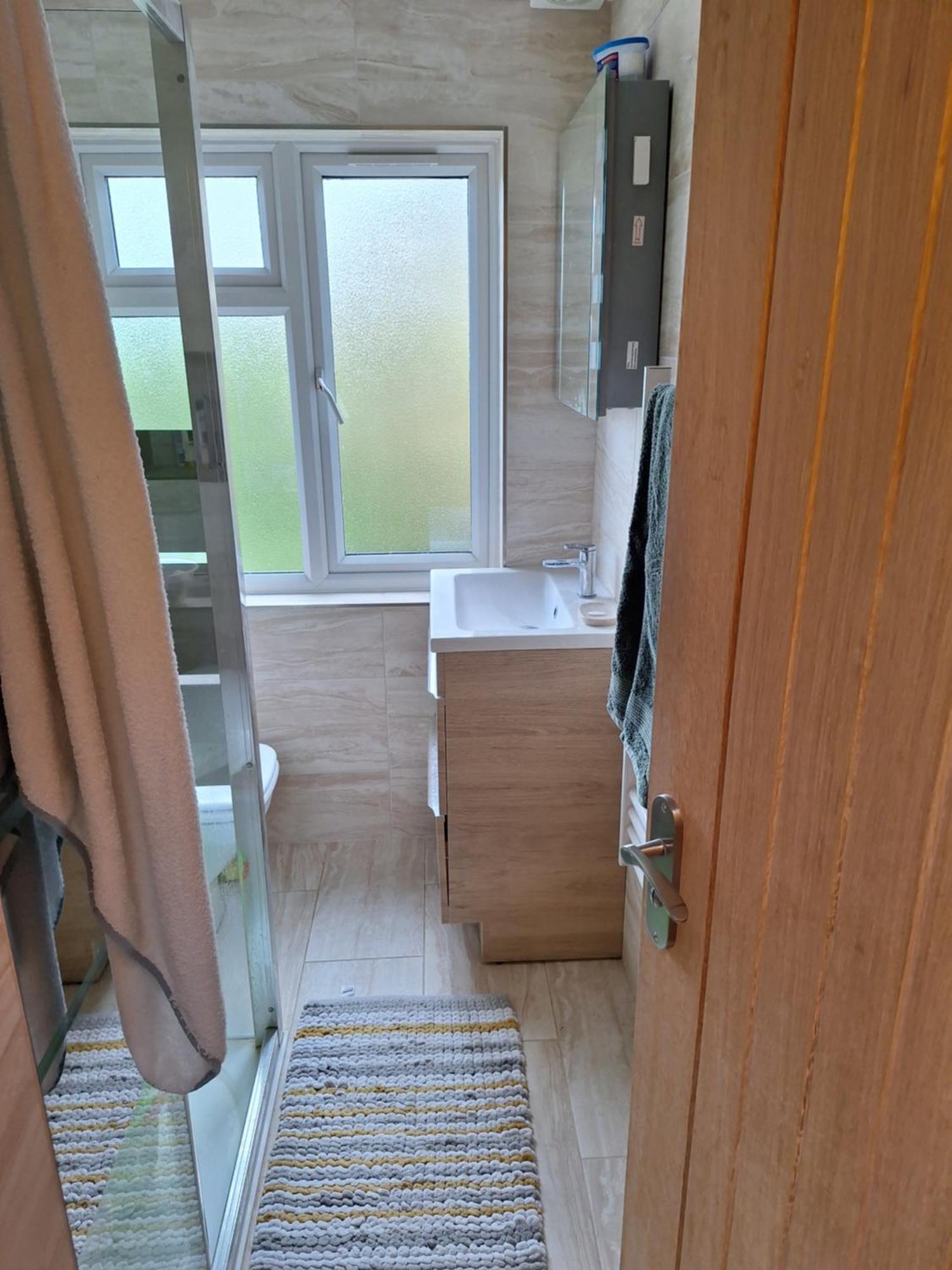 Grapevine Hotel Norwich Bagian luar foto